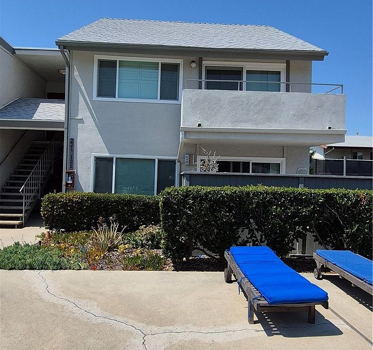 1st image of 25837 Oak St Unit 121