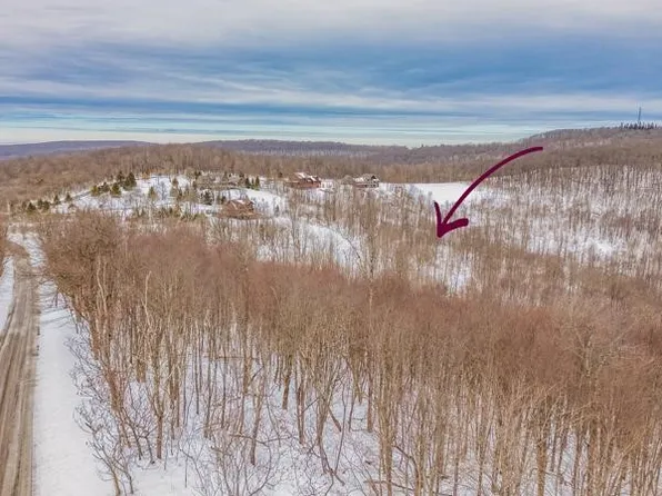 6 Sheets Rd, Somerset, PA 15501