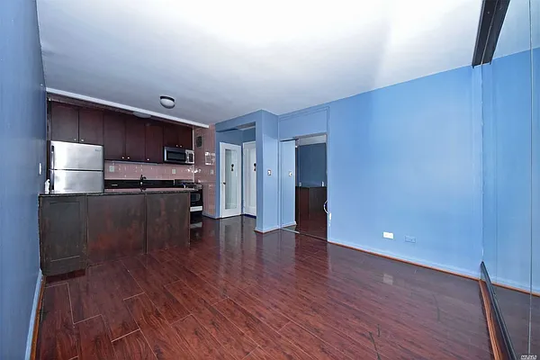 Sold by Alexander Madison Realty | media 6