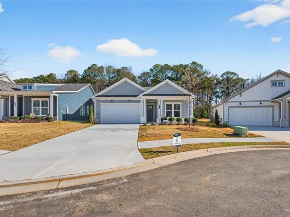 220 Vinca Cirs NW, Kennesaw, GA 30144