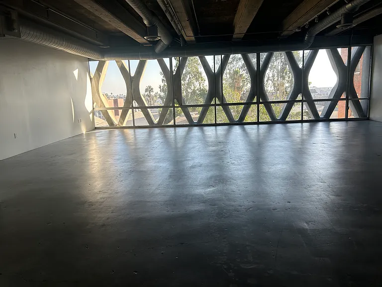 2404 Wilshire Blvd #5C — Photo 7