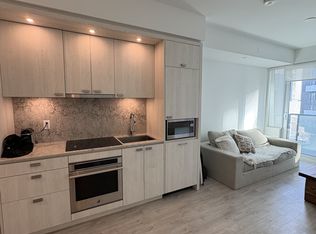 470 Front St W #1009, Toronto, ON M5V 0V6