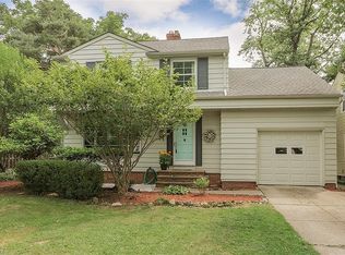 1365 Croyden Rd, Lyndhurst, OH 44124