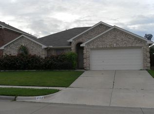1511 Weeping Willow Ln, Arlington, TX 76002
