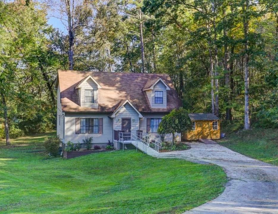 1st image of 3939 Hillbrook Dr