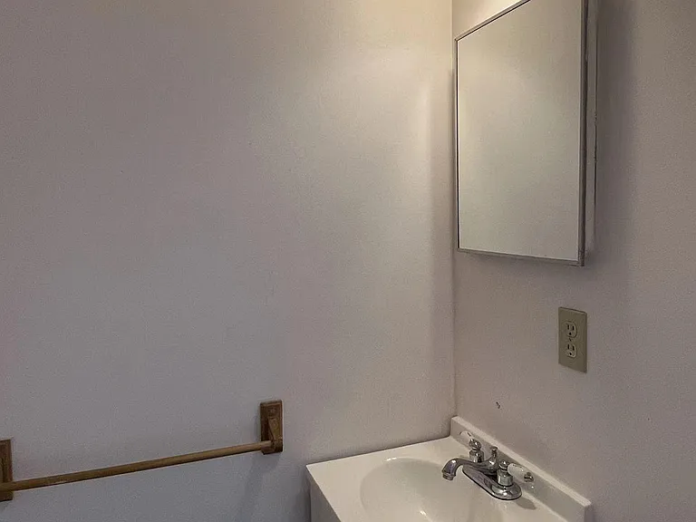 4407 Bennett Ln — Photo 15