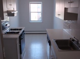 9 Wesley St #U1A, Newton, MA 02458