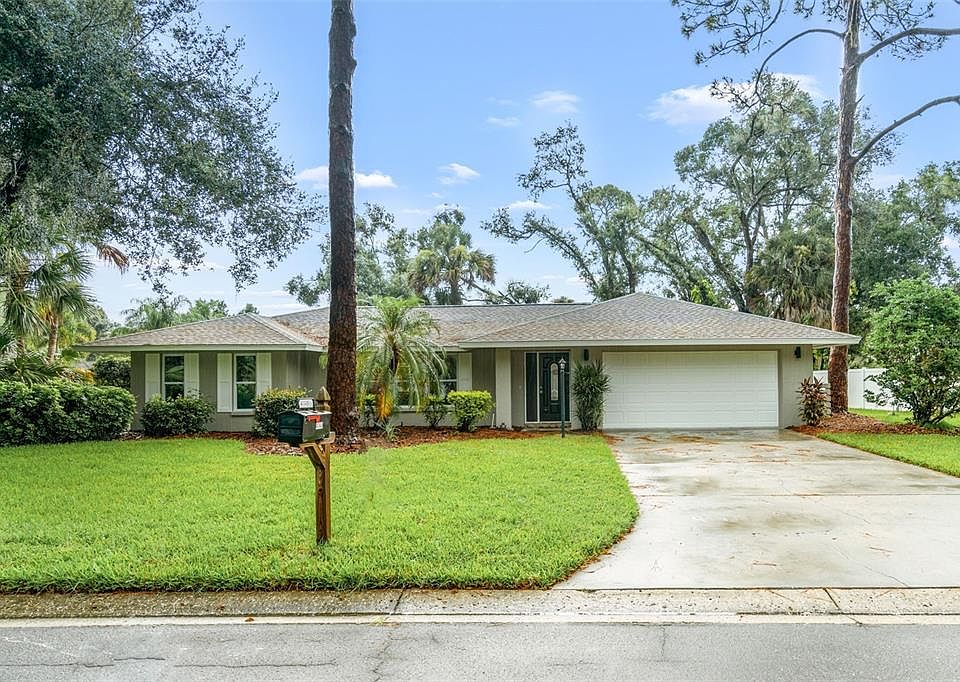 1st image of 4149 Macaulay Ln