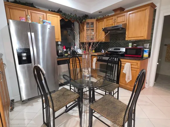 217 44th Street image 2 of 14