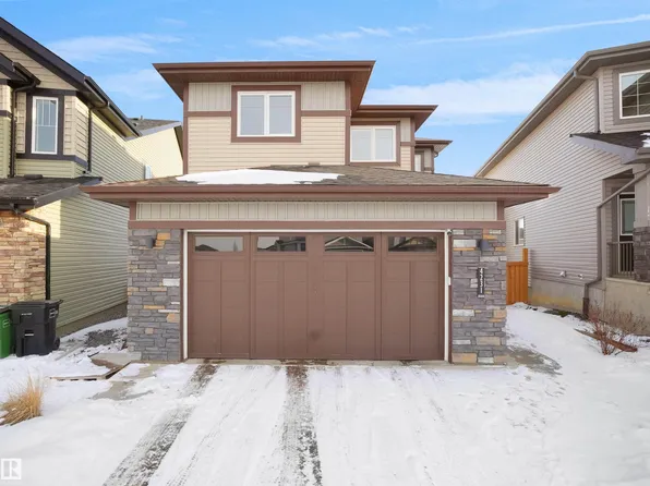 4231 Charles Close SW, Edmonton, AB T6W 0Z5