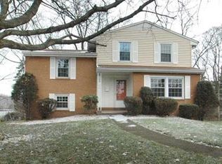 18 Black Oak Dr, Pittsburgh, PA