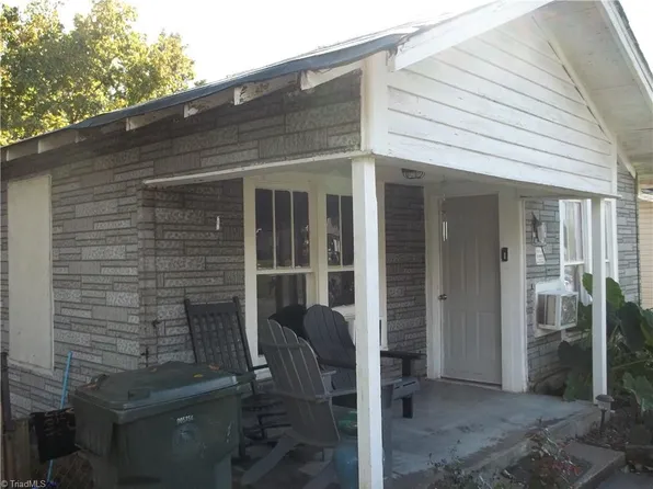 213 Emma St, Thomasville, NC 27360