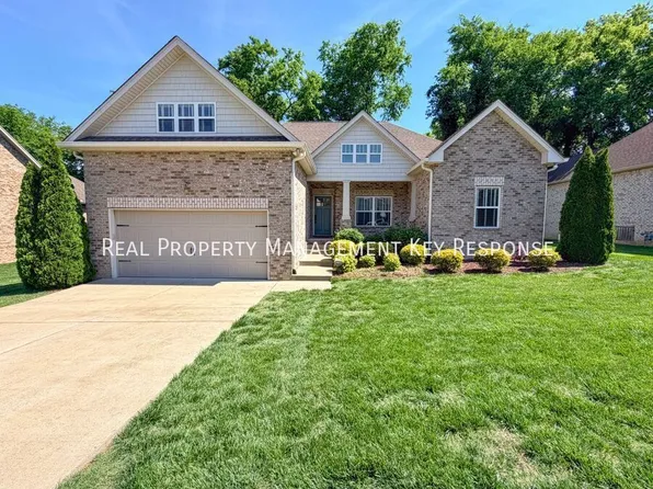 135 Odie Ray St, Gallatin, TN 37066