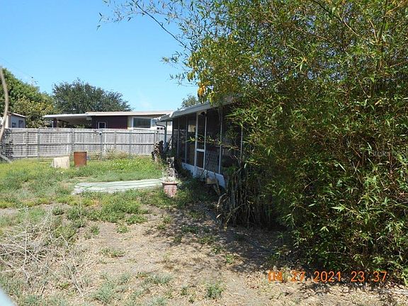 2nd image of 840 Conreid Dr