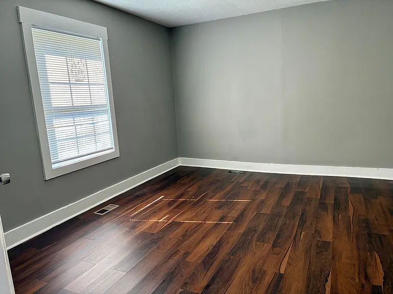 2729 W Market St — Photo 5