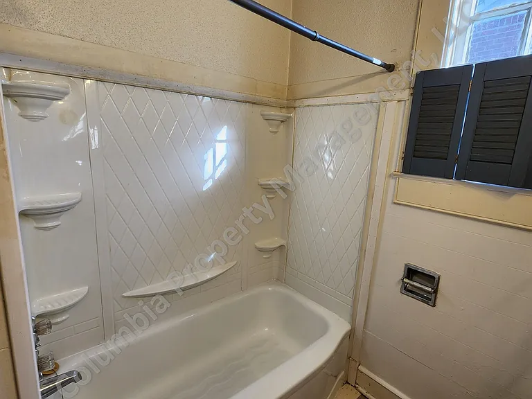 1504 Argent Ct #C — Photo 11