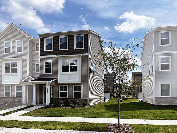 VIEW FROM LAUREL VALLEY WAY