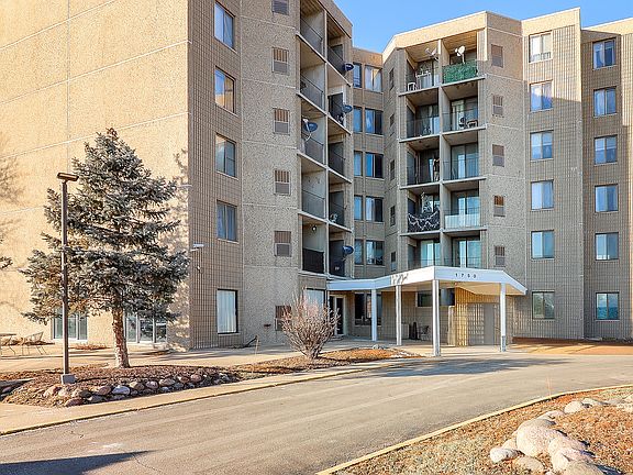 2nd image of 1750 N Marywood Ave APT 313