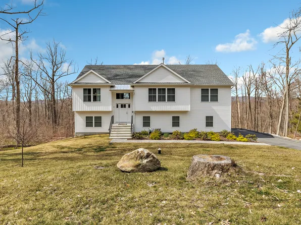 44 Mist Hill Drive, New Milford, CT 06776