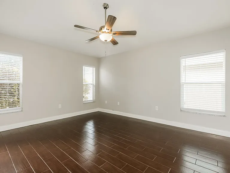 10124 Coldwater Loop — Photo 8