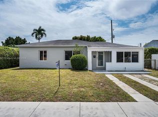 7210 SW 6th St, Miami, FL 33144