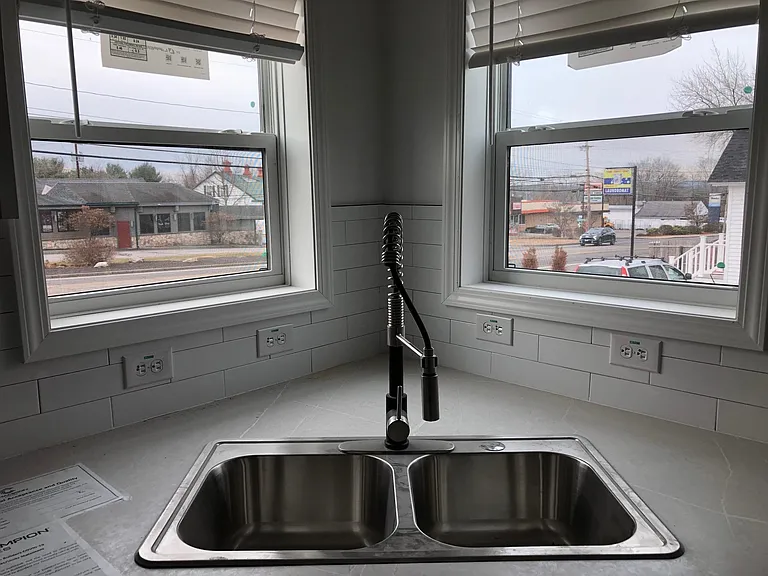 69 Manchester St #4 — Photo 12
