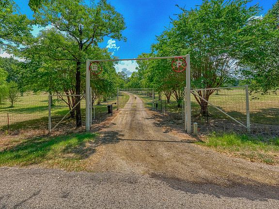 5th image of 1630 County Road 219