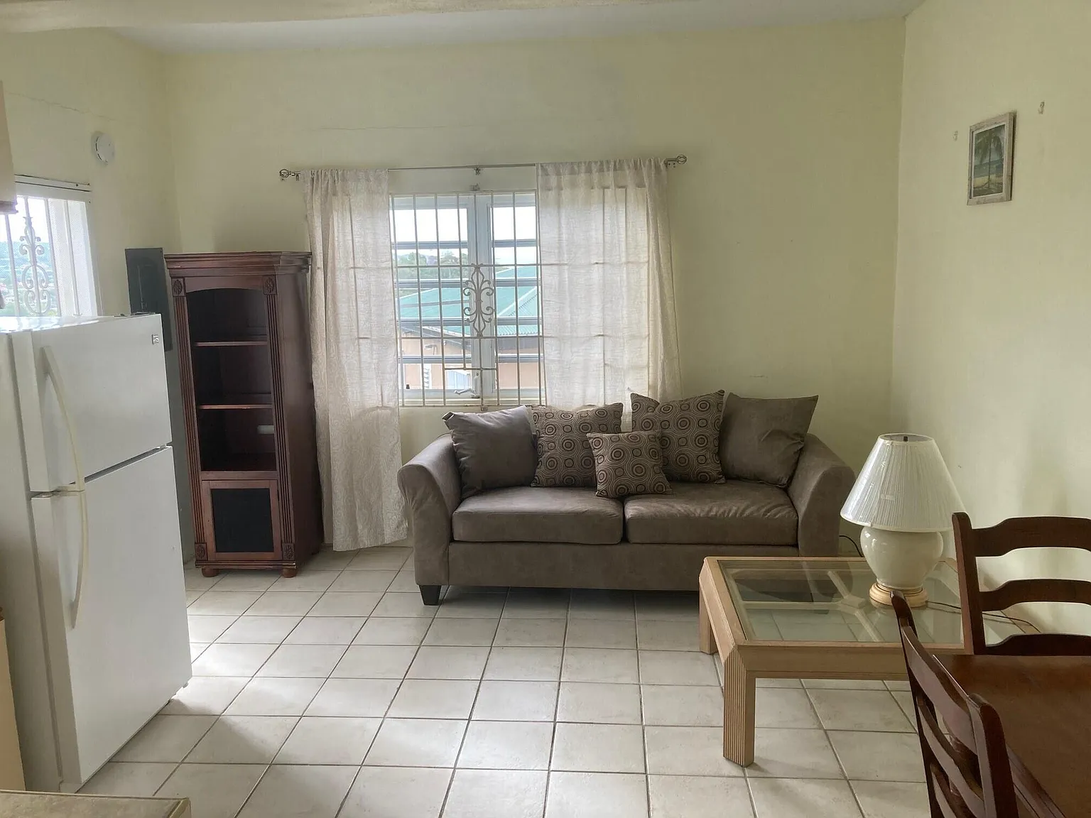 1 bed, 750 sqft, $1,200 — Photo 3