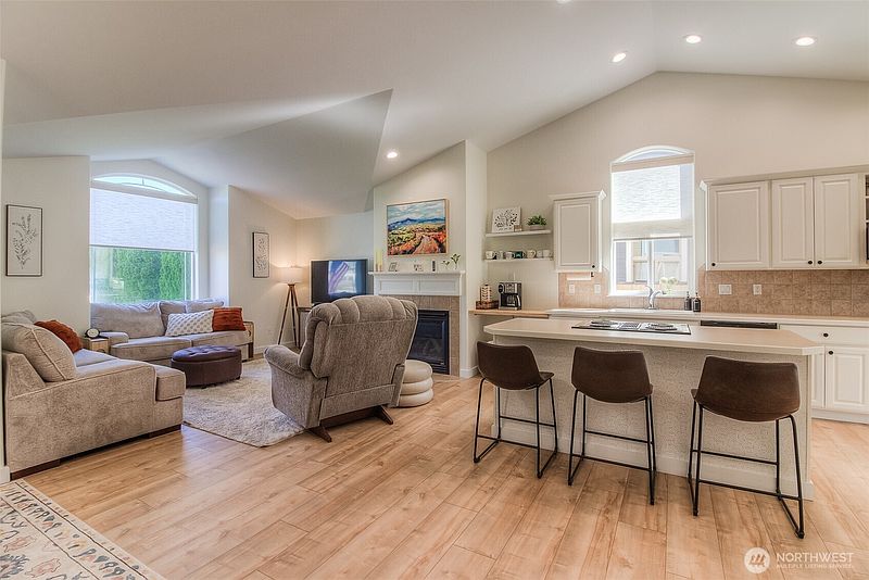 5th image of 8604 Midvale Road