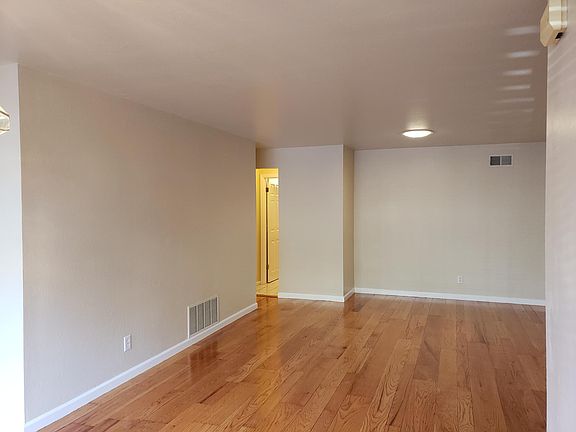 2nd image of 174 College Ave