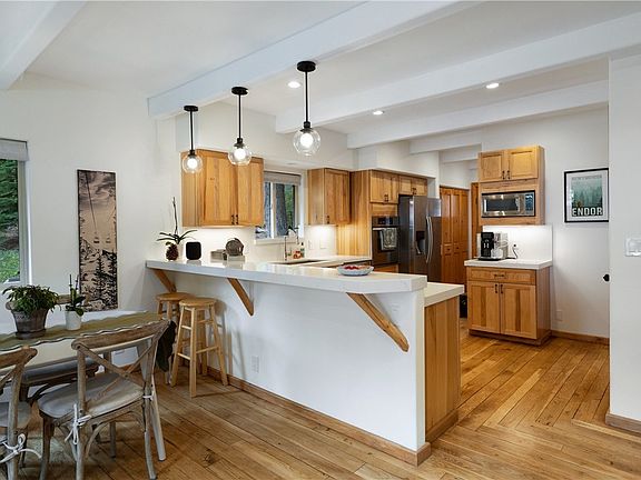 3rd image of 685 Bridger Ct
