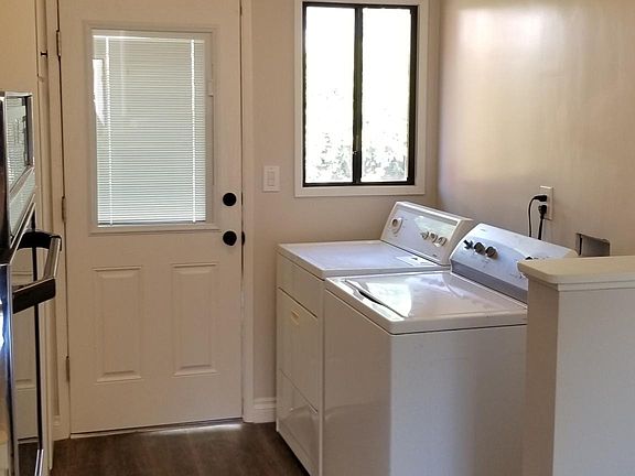 4th image of 9930 Melgar Dr