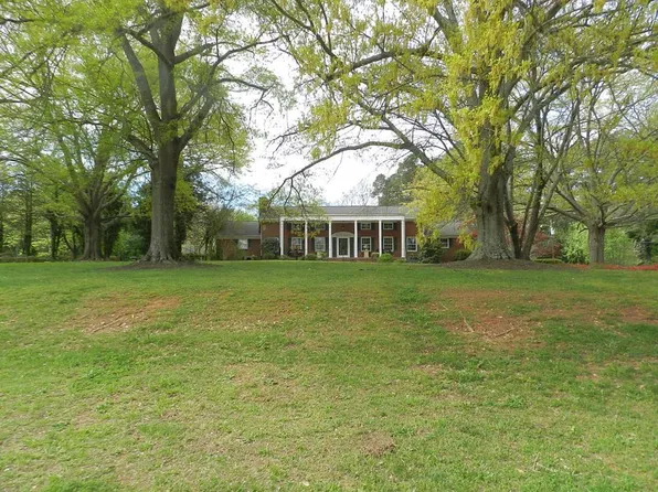 817 W Montgomery St, Gaffney, SC 29341