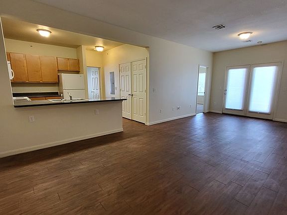 2nd image of 2200 Classen Blvd APT 13124