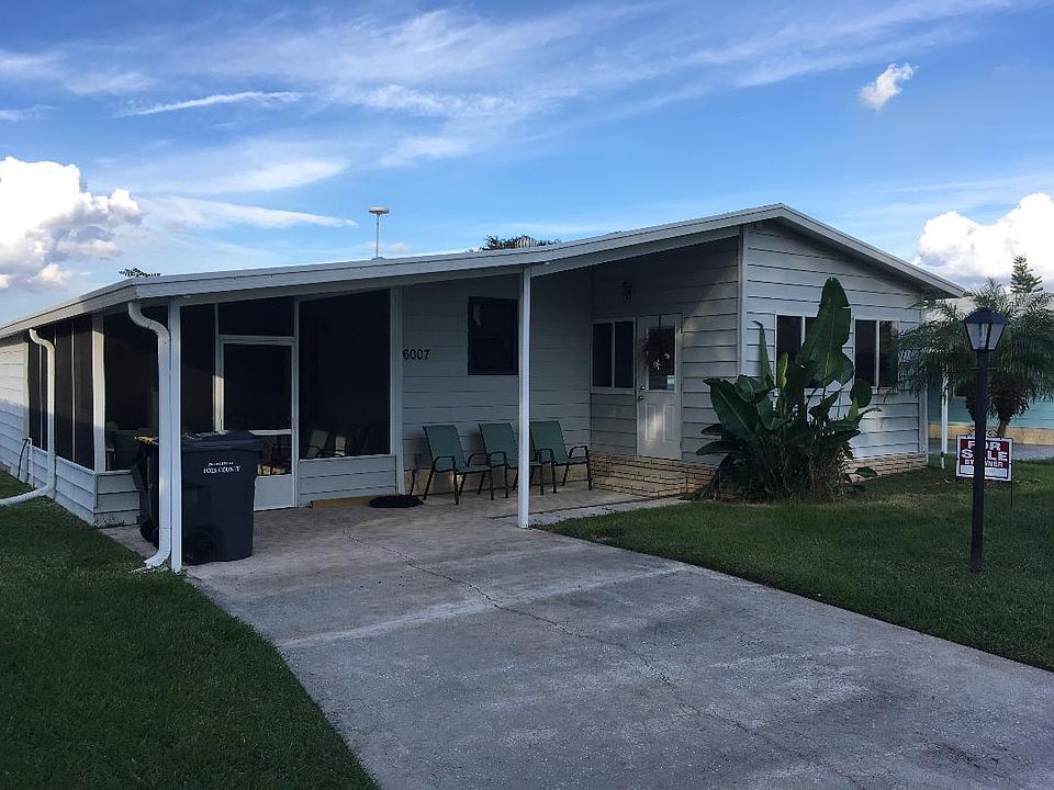 1st image of 6007 Grand Oaks Dr SE