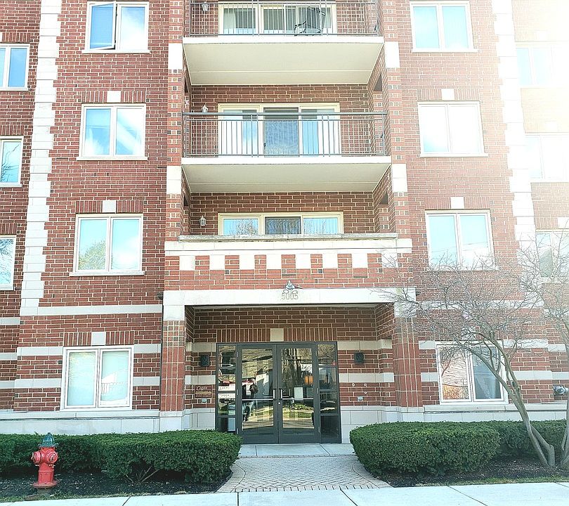 1st image of 5005 Warren St APT 208