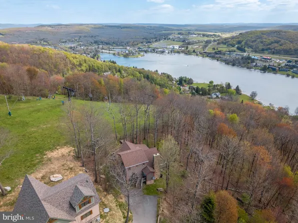 206 Highline Dr, Mc Henry, MD 21541