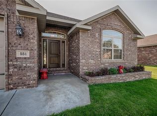 551 Carlson St, Centerton, AR 72719