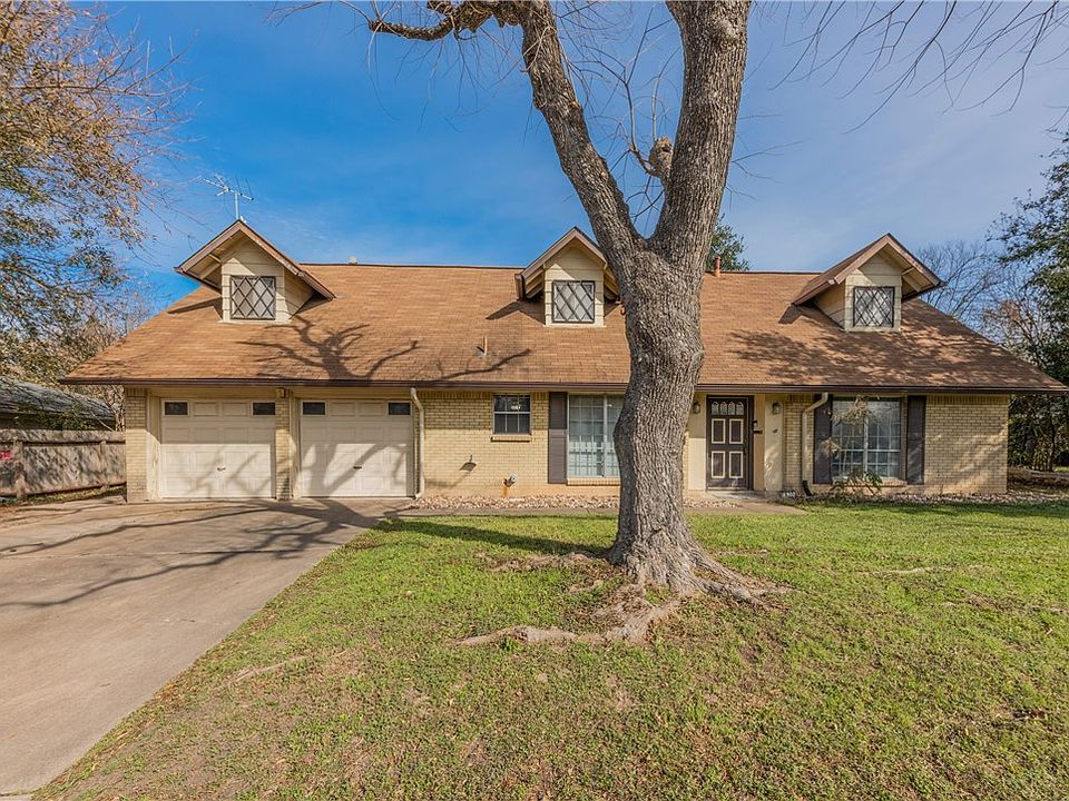 1st image of 1902 Teakwood Dr