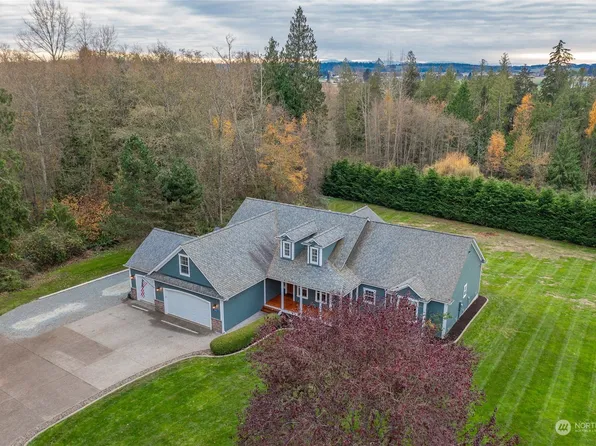 16932 Maplewood Lane, Bow, WA 98232