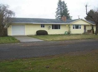 423 E F St, Rosalia, WA 99170