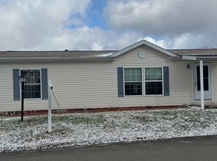 101 Sheffield Dr, Delmont, PA