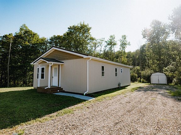 2nd image of 17404 Sciota Rd