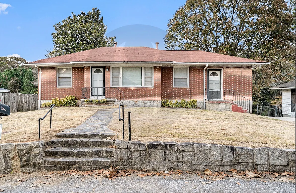4 bed, 1212 sqft, $1,795 — Photo 1