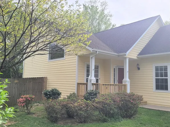 35 Cotton Creek Cir, Black Mountain, NC 28711