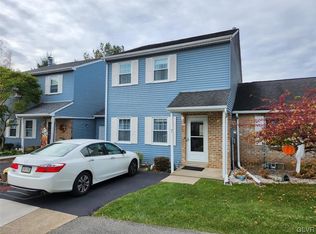 7 Princeton Ct, Easton, PA 18040