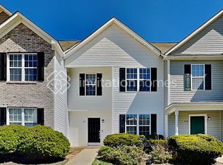 117 Blackthorne Ct, Clayton, NC 27520