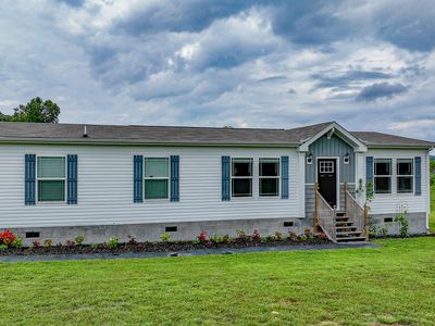 1615 Christian Bend Rd, Church Hill, TN, 37642
