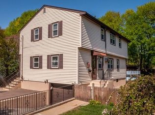 10 Brackett Ave, Stoneham, MA 02180
