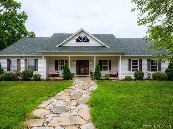 898 Lazy Days Rd, Osage Beach, MO 65065